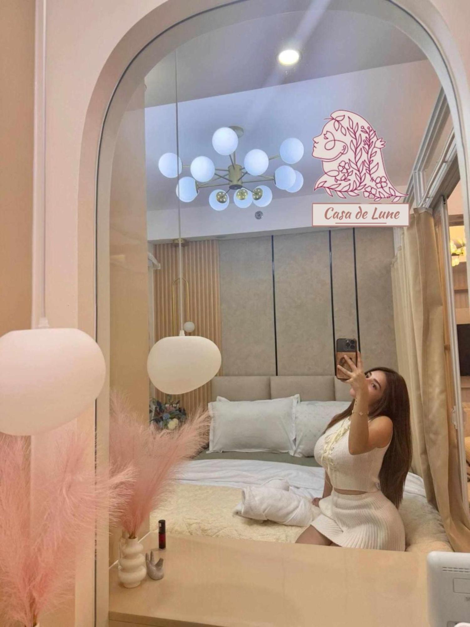 Mall Of Casa De Lune At Shore 2 Manila