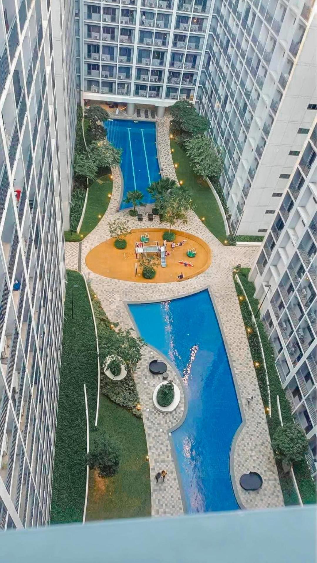 Mall Of Casa De Lune At Shore 2 * Manila