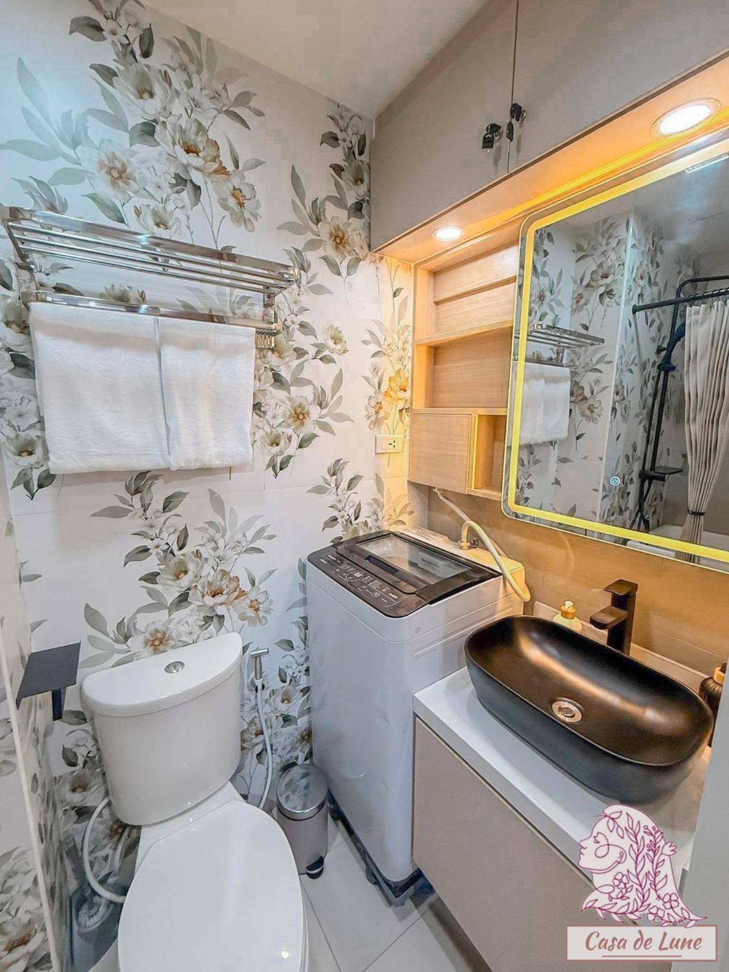 Aparthotel Mall Of Casa De Lune At Shore 2